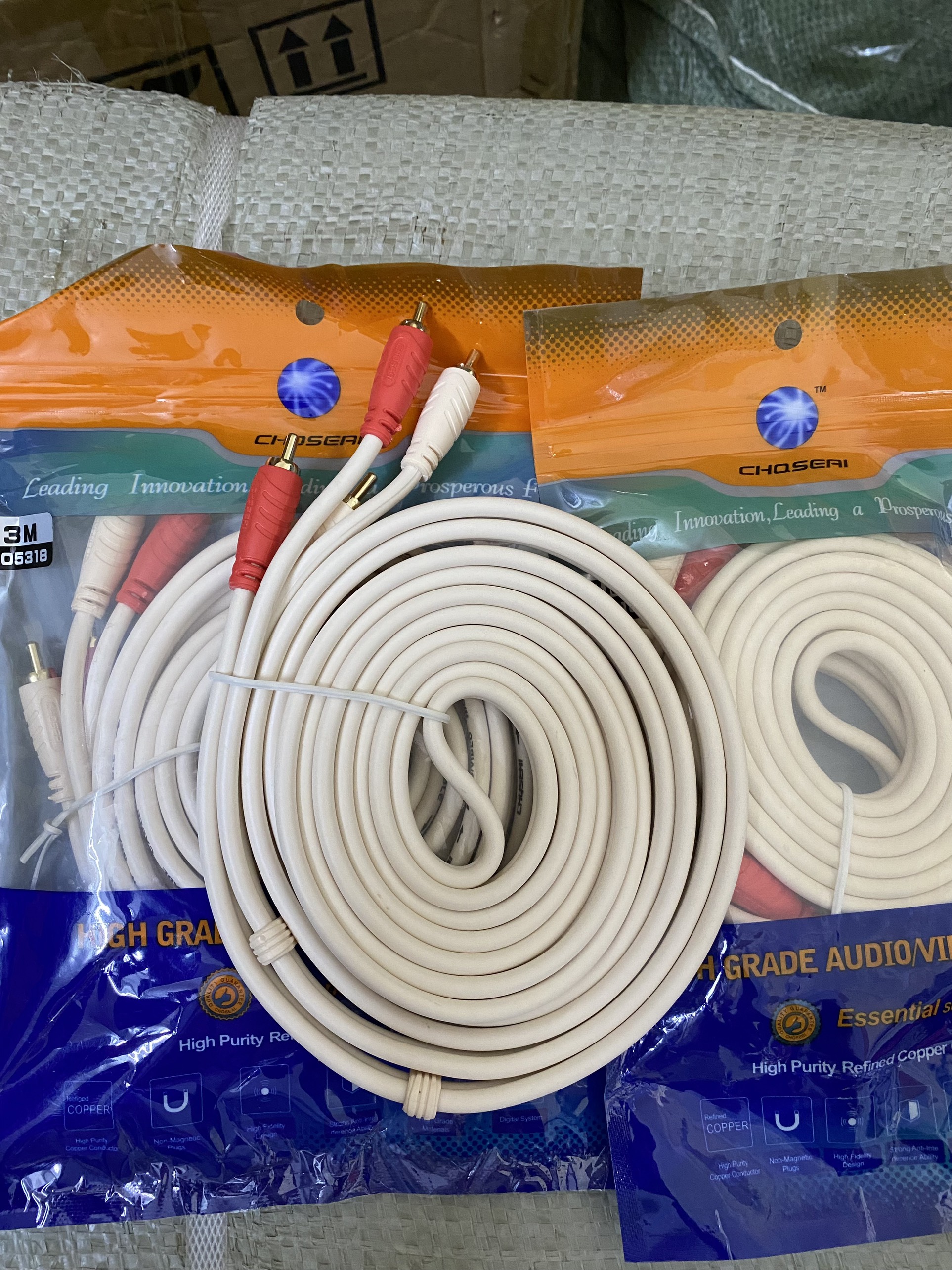 Cáp Audio (Dây AV) 4 đầu hoa sen dài 3M