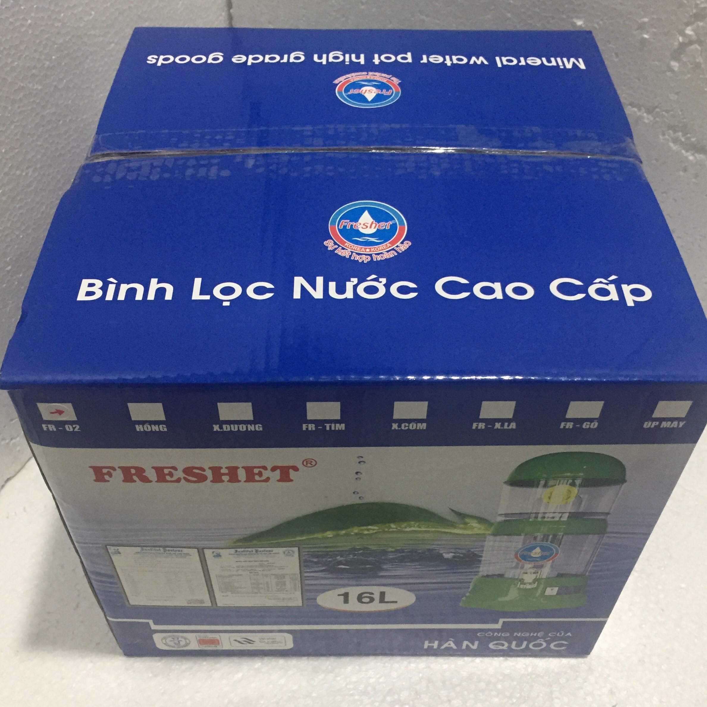 [HCM]Bình Lọc Nước 16 Lít Freshet - XBN1602T