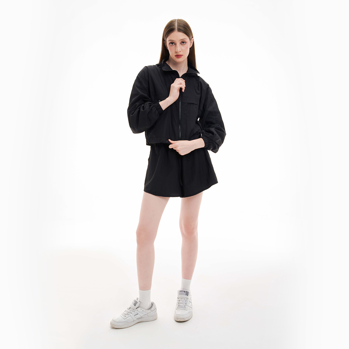 [OUTLET SALE] DOTTIE - Quần short vải dù - Q0330