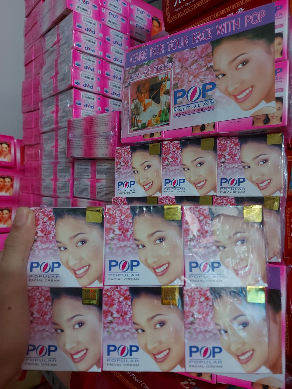 sỉ lốc 12 hộp kem POP