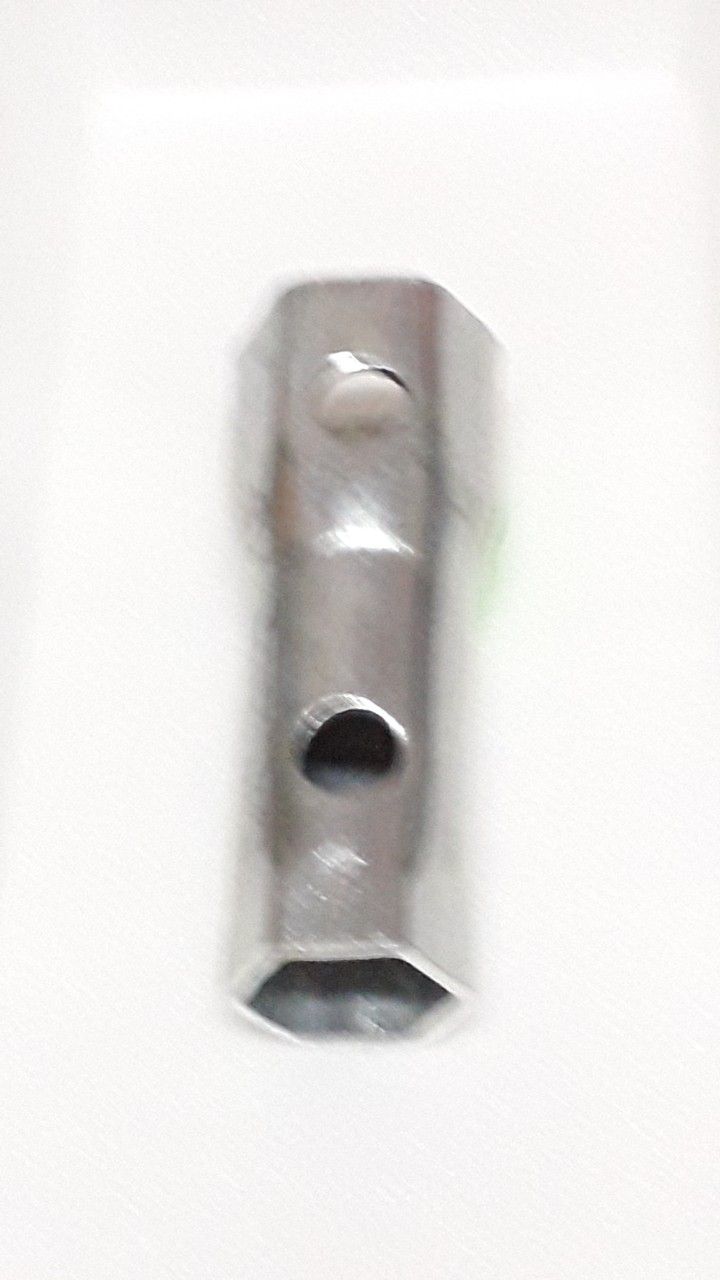 ĐẦU MỞ BUGI NGẮN , DÀI .17x21....
