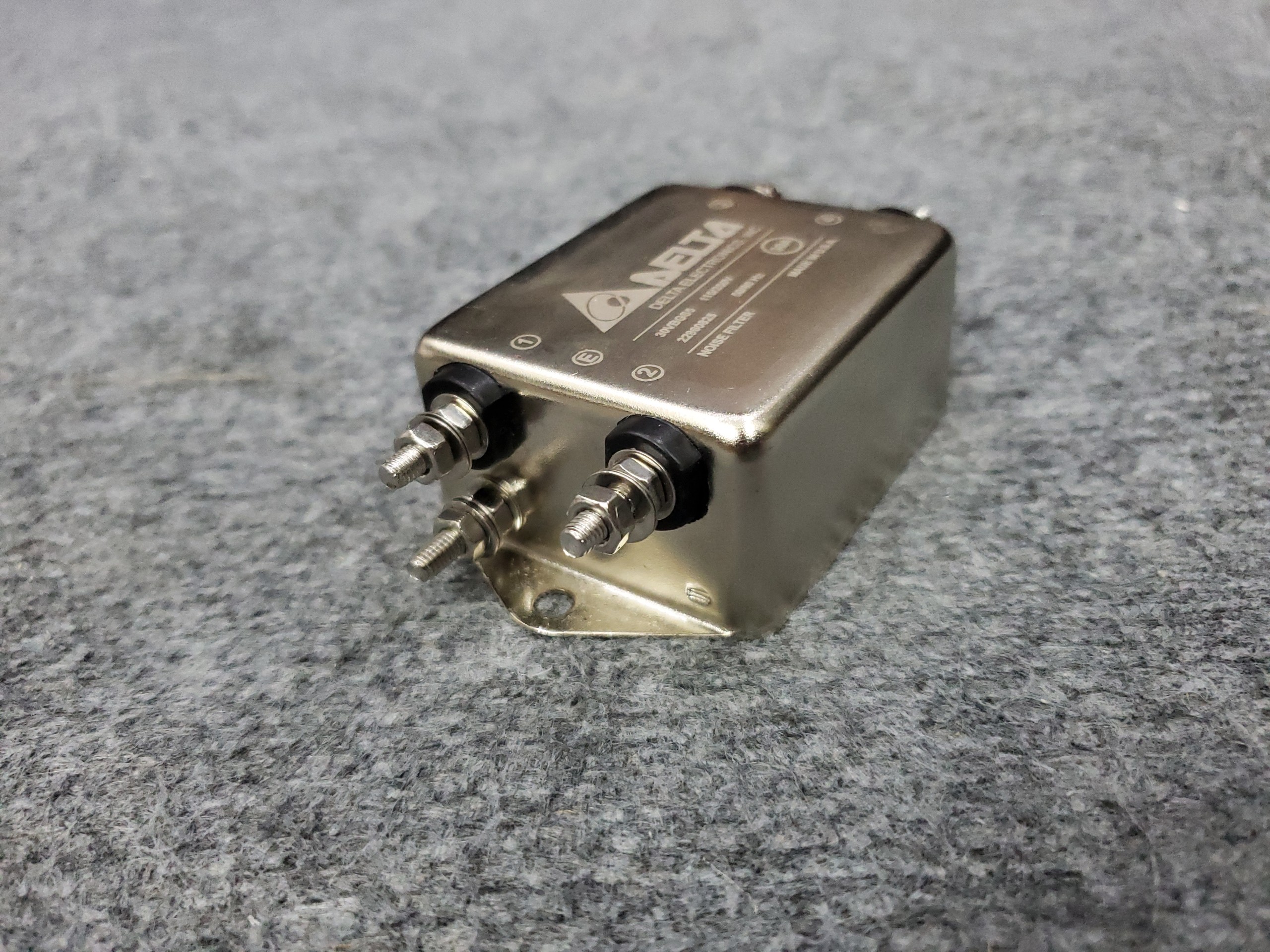 Lọc Nguồn Hai Tầng Delta 30A Mỹ