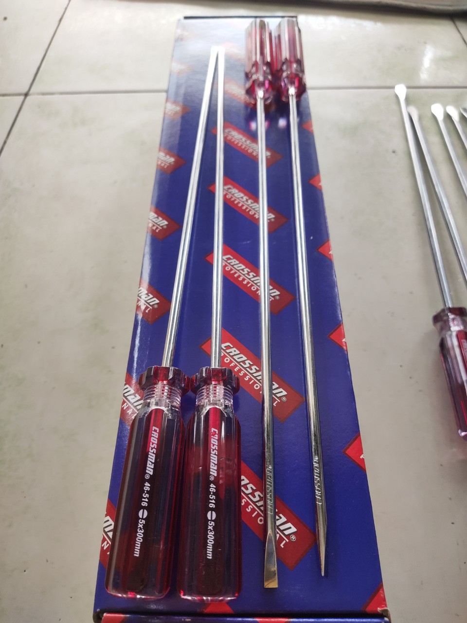 tô vít 5li cán nhựa crosman