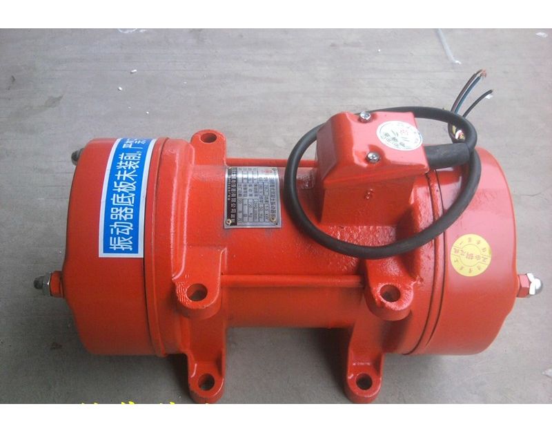 Máy đầm rung bê tông bàn 1.5kw/220v, nội địa Trung Quốc, hàng xuất khẩu đi các nước - Bảo hành 12 tháng