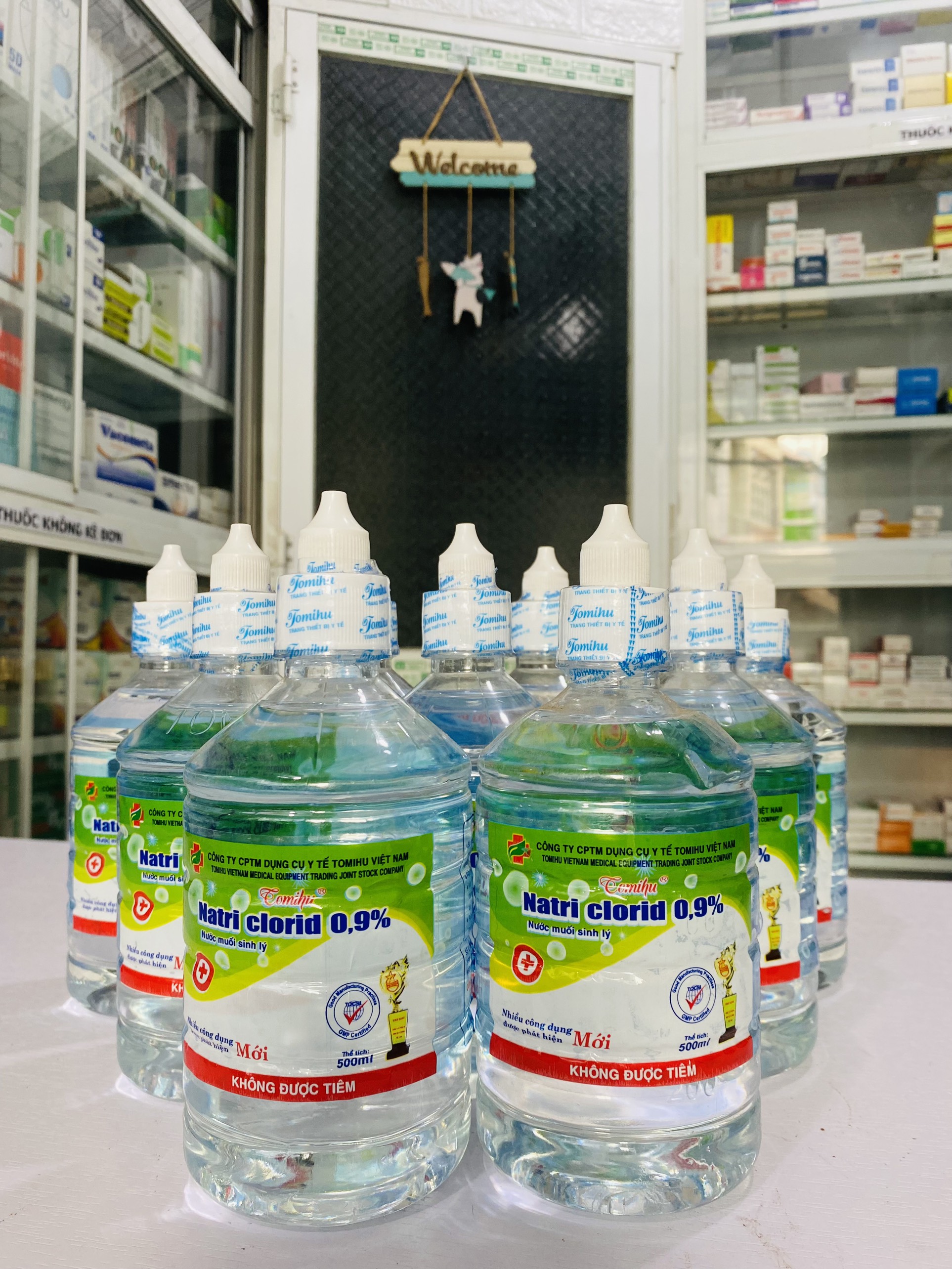Nước muối sinh lý 0.9% chai 500ml và 1000ml