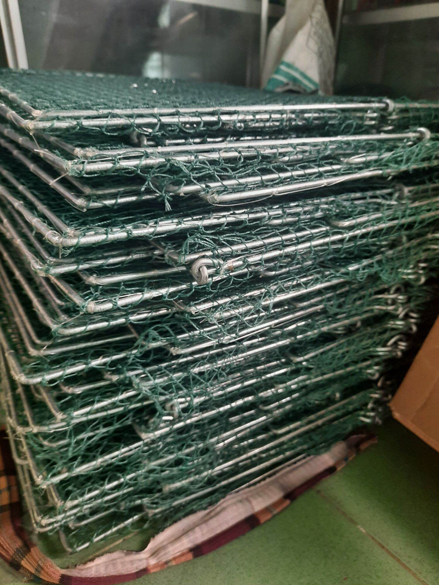 lồng,lợp bẩy cua,ếch,baba