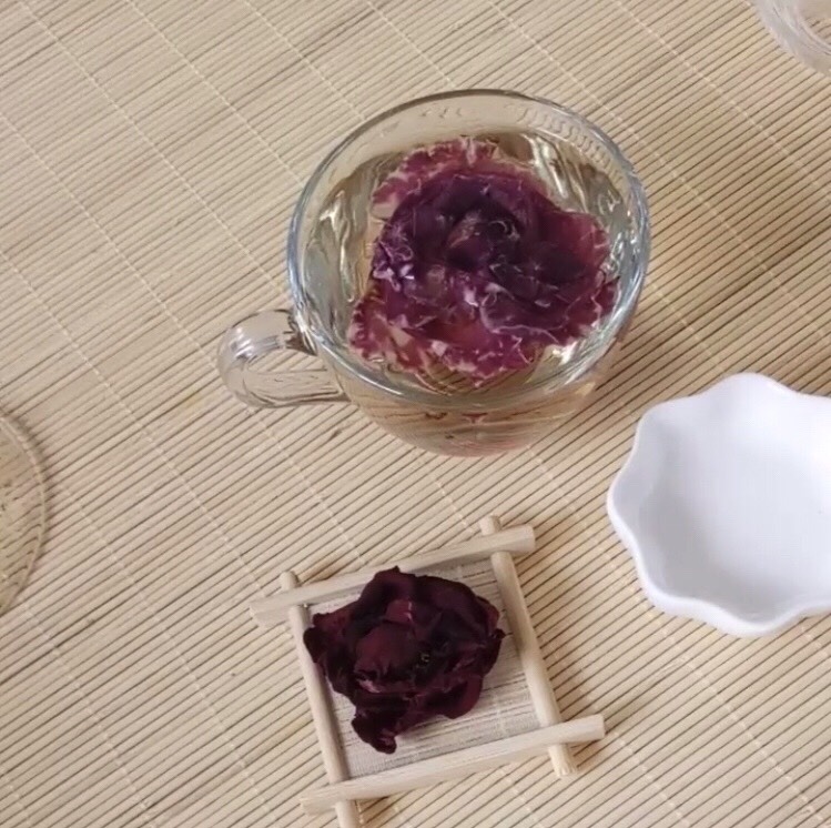 Trà hoa hồng đỏ nguyên bông 100g