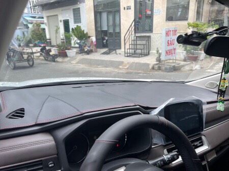 Thảm taplo da vân carbon cao cấp Mitsubishi Xpander 2018 - 2021; 2022-2023
