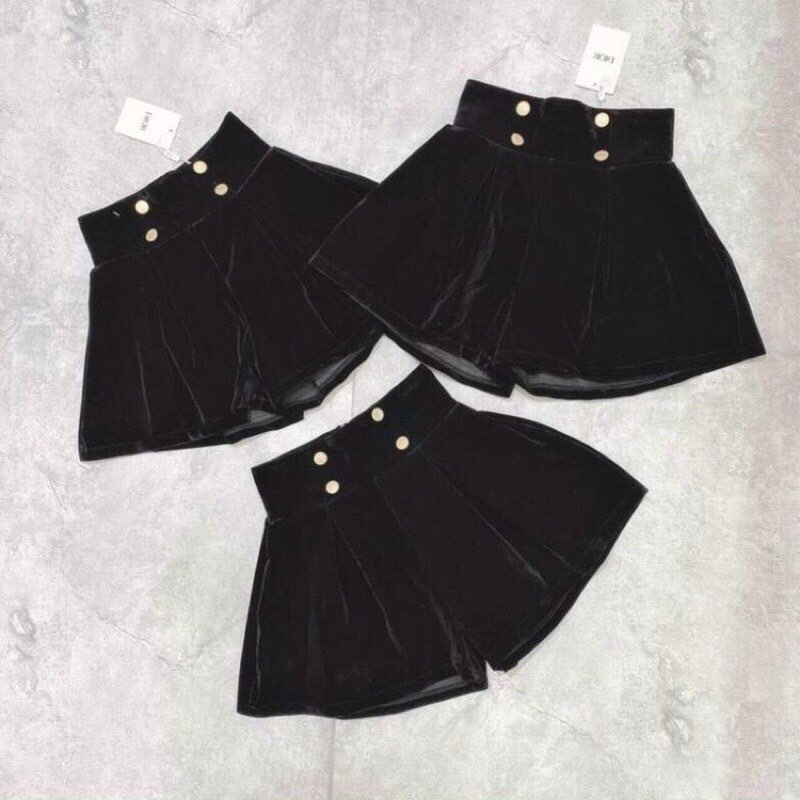 Quần Shorts Nhung Phồng Cạp cao 4cúc_Ma457