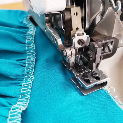 chân vịt nhún vắt sổ 4 chỉ