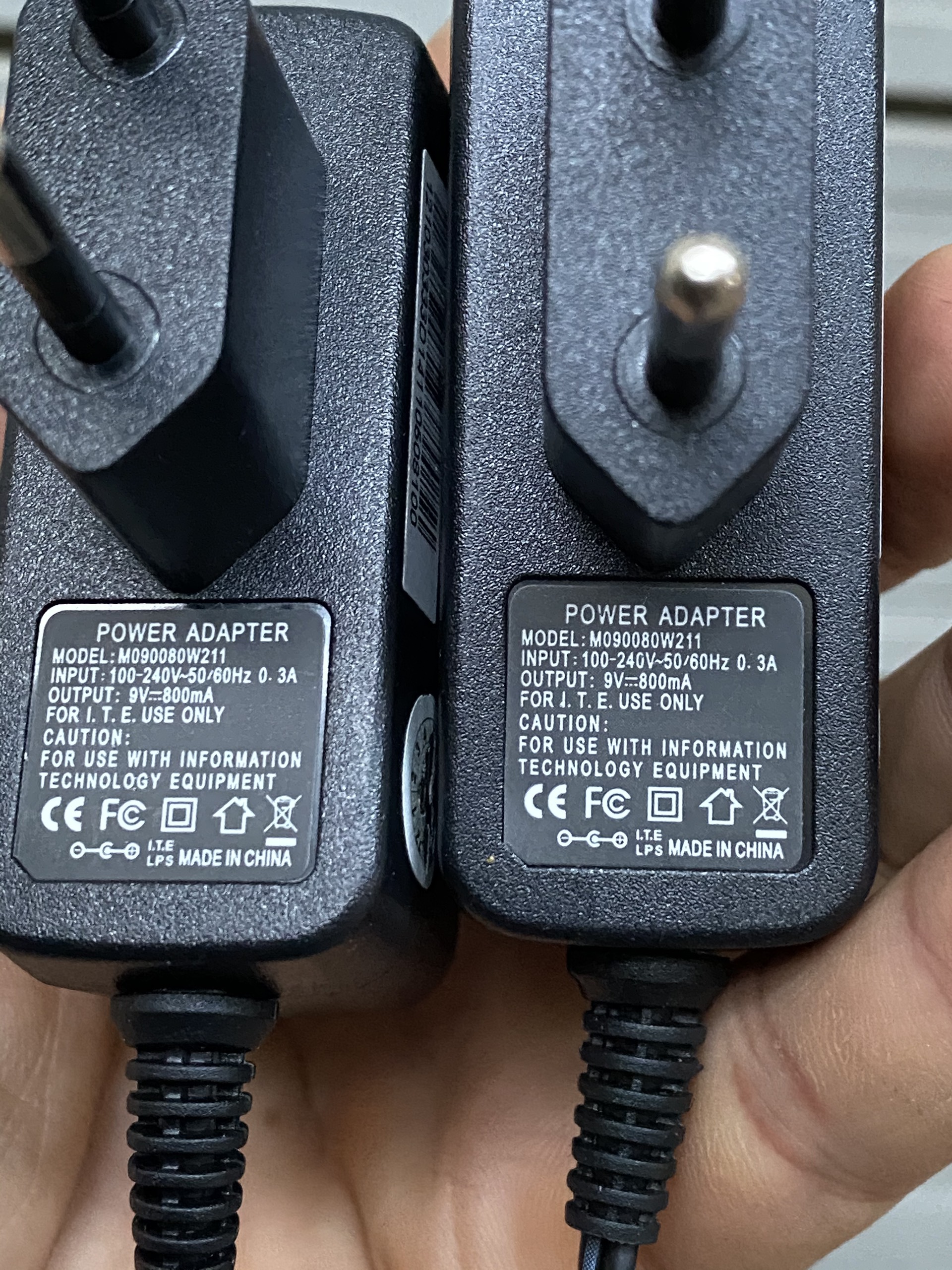Bộ nguồn Modem wifi Totolink 9V 800mA loại cao cấp
