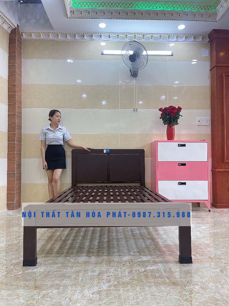 Giường sắt hộp nâu giả gỗ kích thước 1m x dài 2m