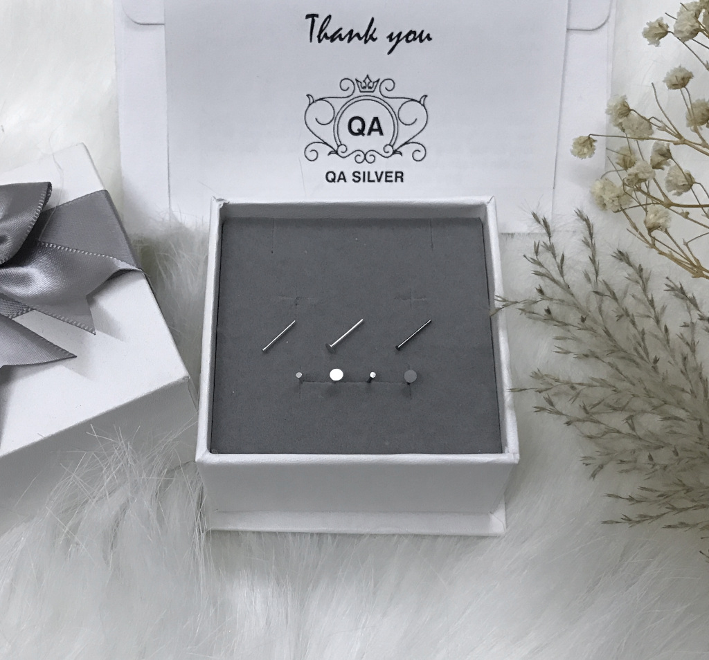 Bông tai bạc 925 đinh tán tròn dẹt khuyên nụ nam nữ đen S925 MINIMAL QA Silver Earrings EA200407