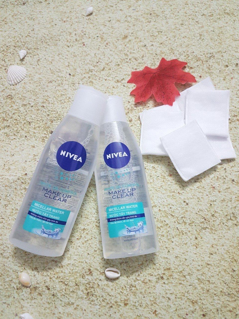 Nước Tẩy Trang NIVIA màu xanh dành cho da nhờn