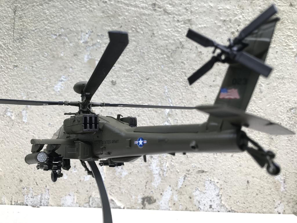Mô hình máy bay Trực Thăng AH-64 Apache 1:72