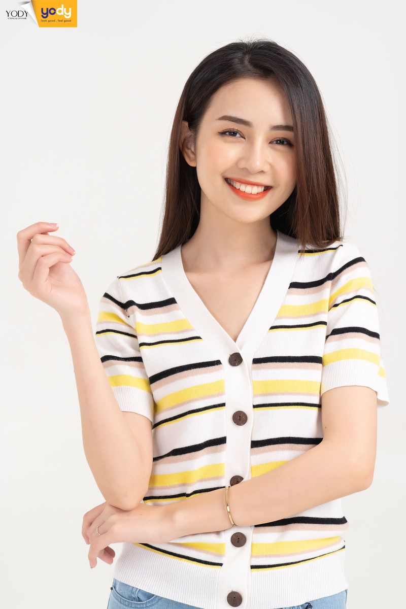Áo Len Kẻ Cộc Tay Cúc Nẹp YODY