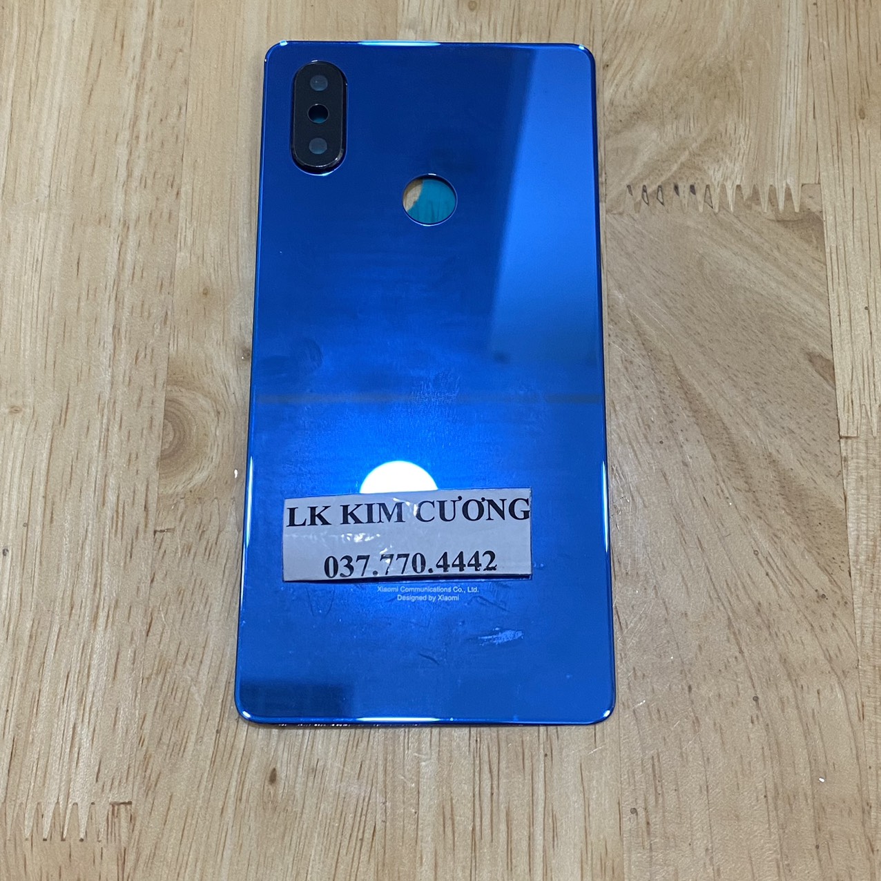 Nắp lưng xiaomi mi 8 se