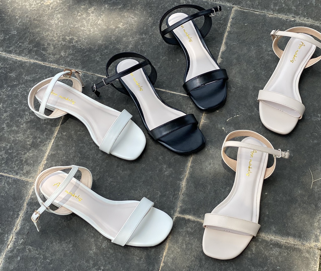 (Hỗ trợ đổi size) Giày sandal 2 phân gót vuông phối quai ngang kiểu dáng basic _A034