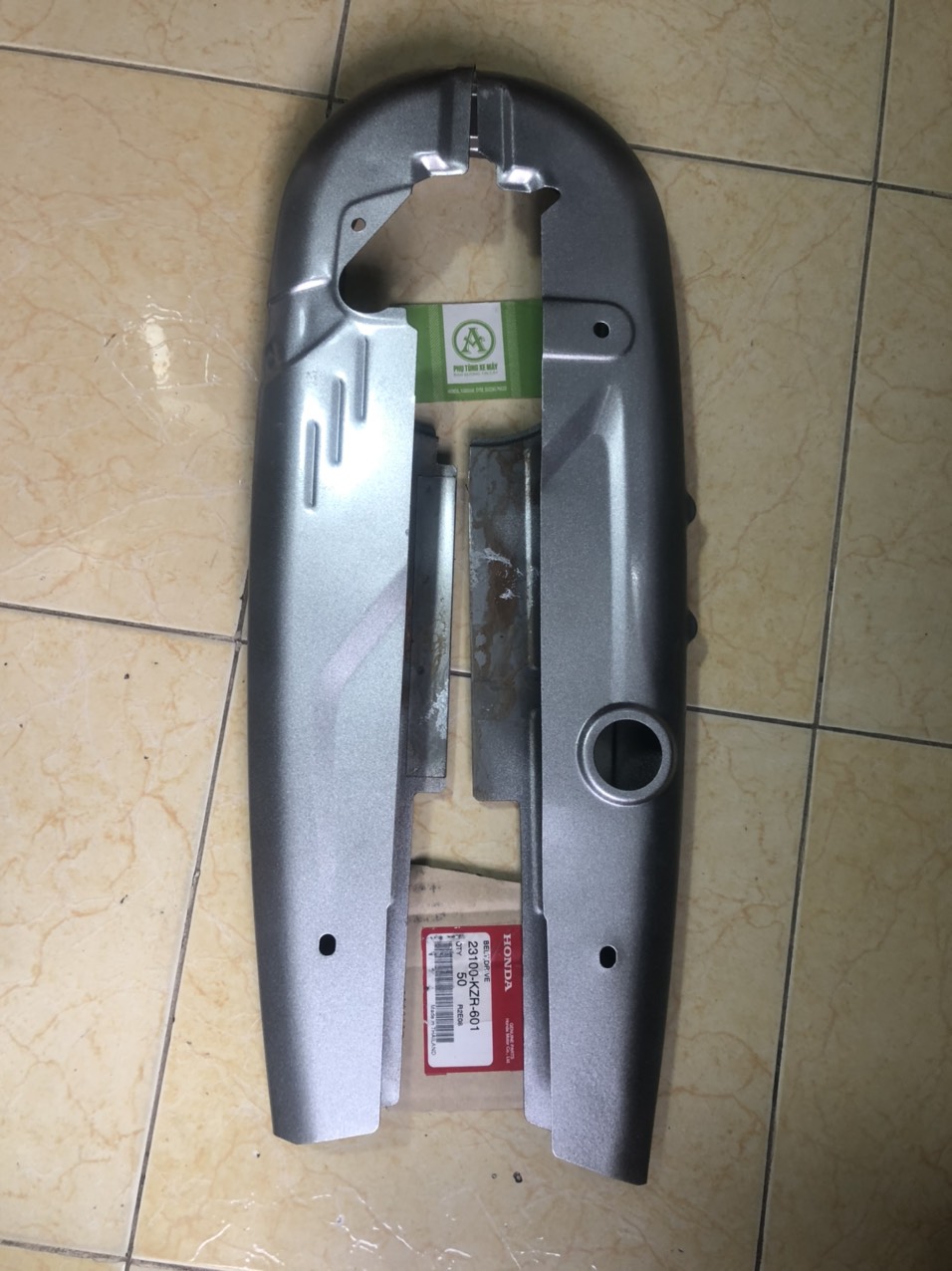 Hộp xích wave a 2017-2020 110cc (s110, blade, rsx 110) màu bạc / màu đen