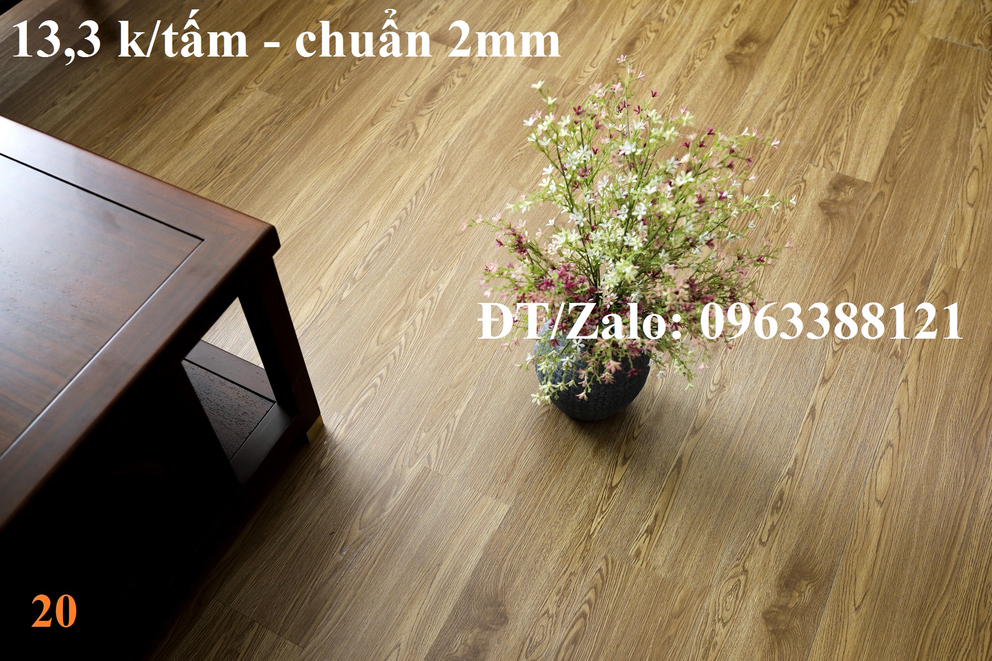 1 thùng 5 mét vuông ( 36 tấm) sàn nhựa giả gỗ có keo sẵn giá rẻ tại Sài Gòn