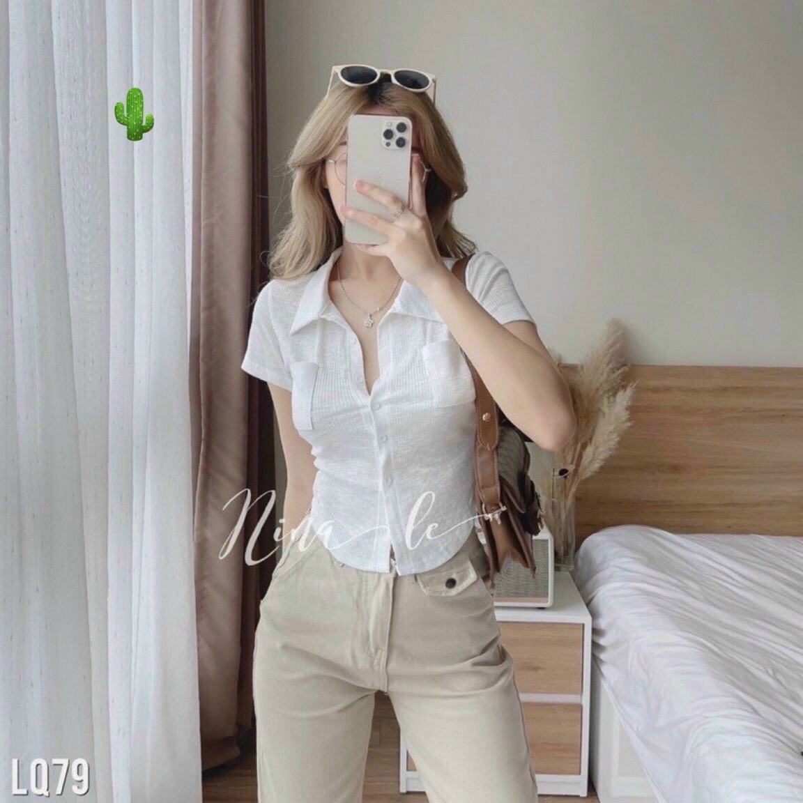 [HCM]Áo Croptop Trơn Cổ Bẻ