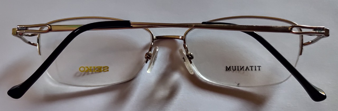 Gọng  Cận Kim Loại titanium Xẻ Cước