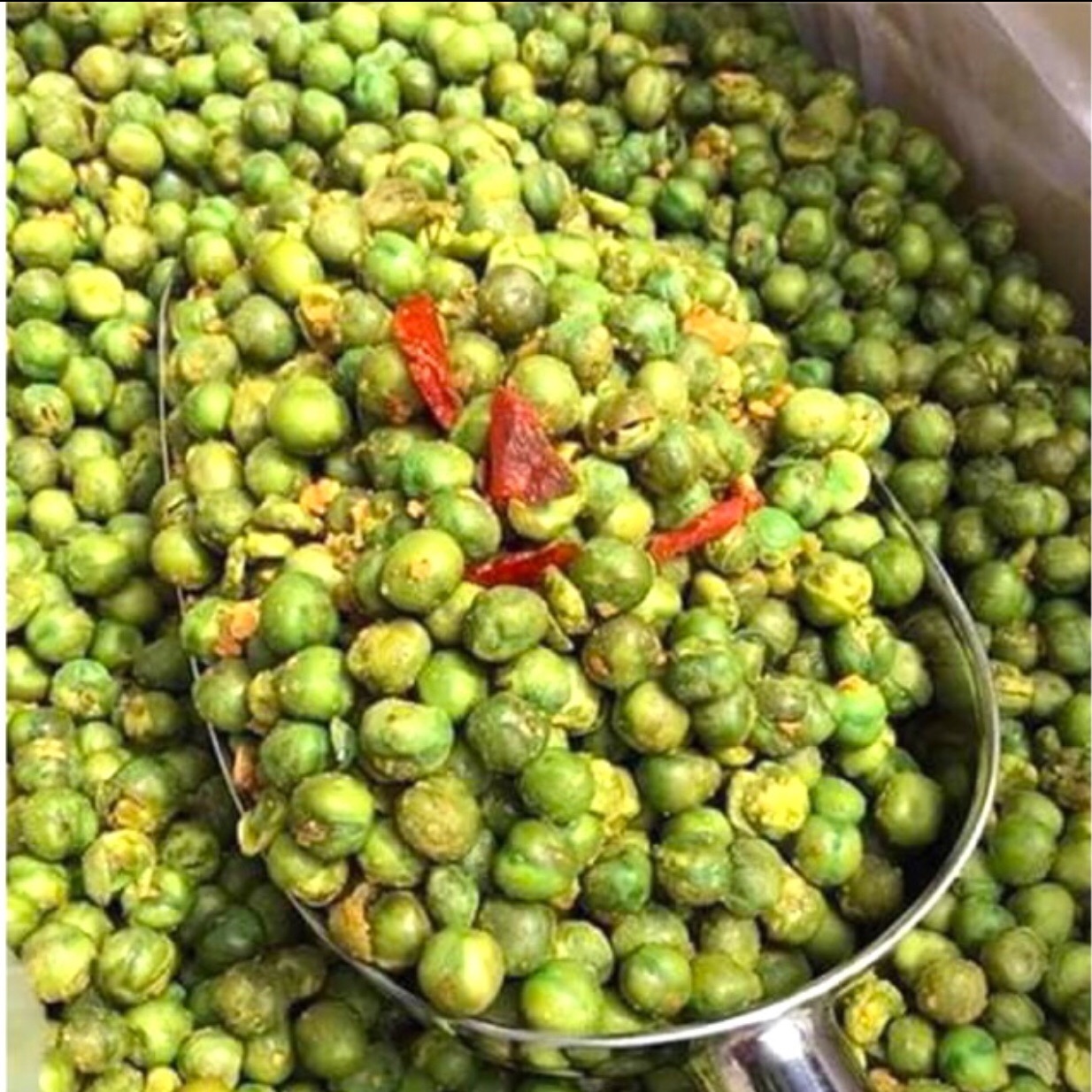 500G ĐẬU HÀ LAN SẤY TỎI ỚT