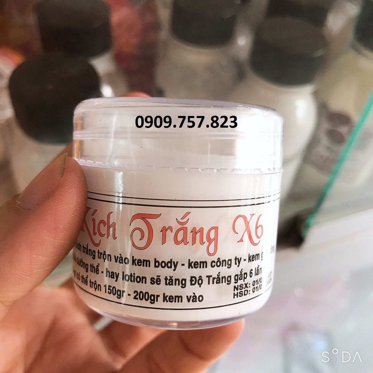 Kem kích trắng X6 màu trắng( k làm vàng da)