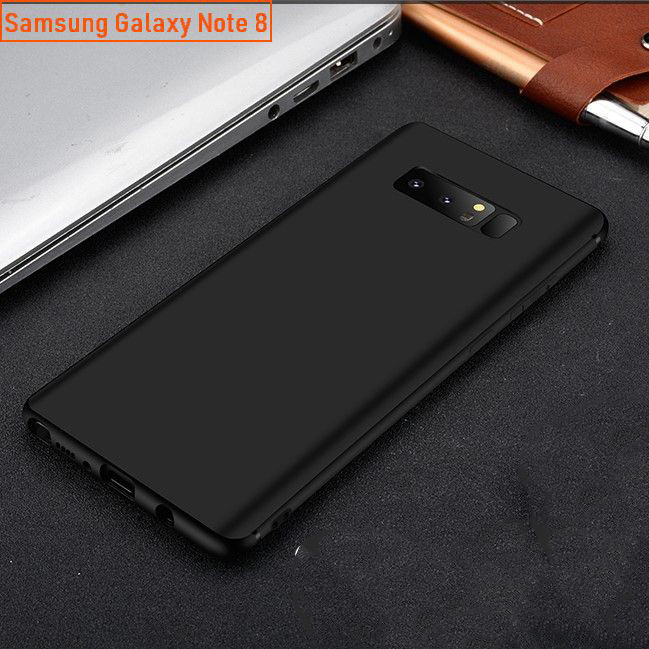 Ốp lưng Samsung Note 8 TPU dẻo siêu mỏng ôm sát máy.