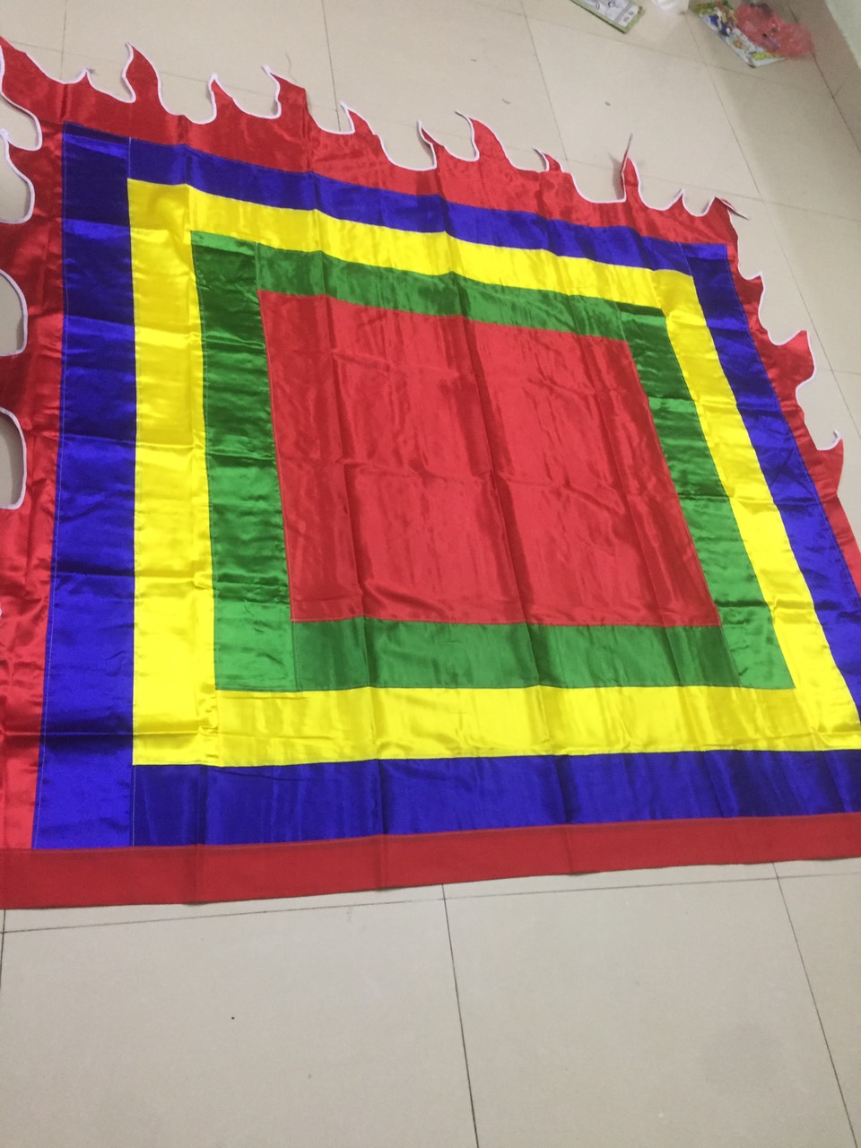 Cờ Ngũ Sắc - Cờ Thần Loại 2x2m