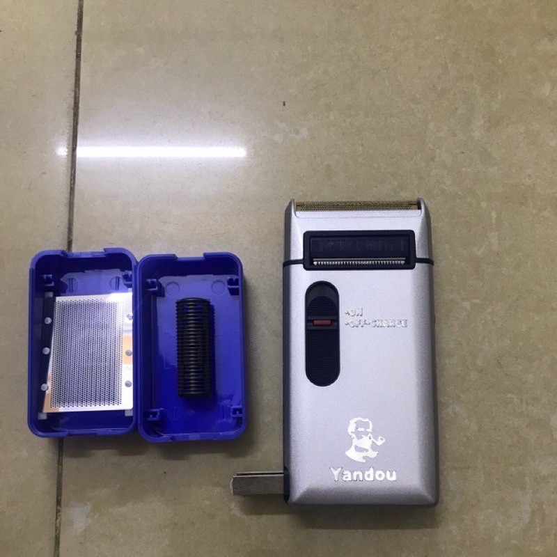 Combo máy cạo râu yandou sc-w301u + tặng bộ lưỡi màng + tặng bao da và chổi vệ sinh