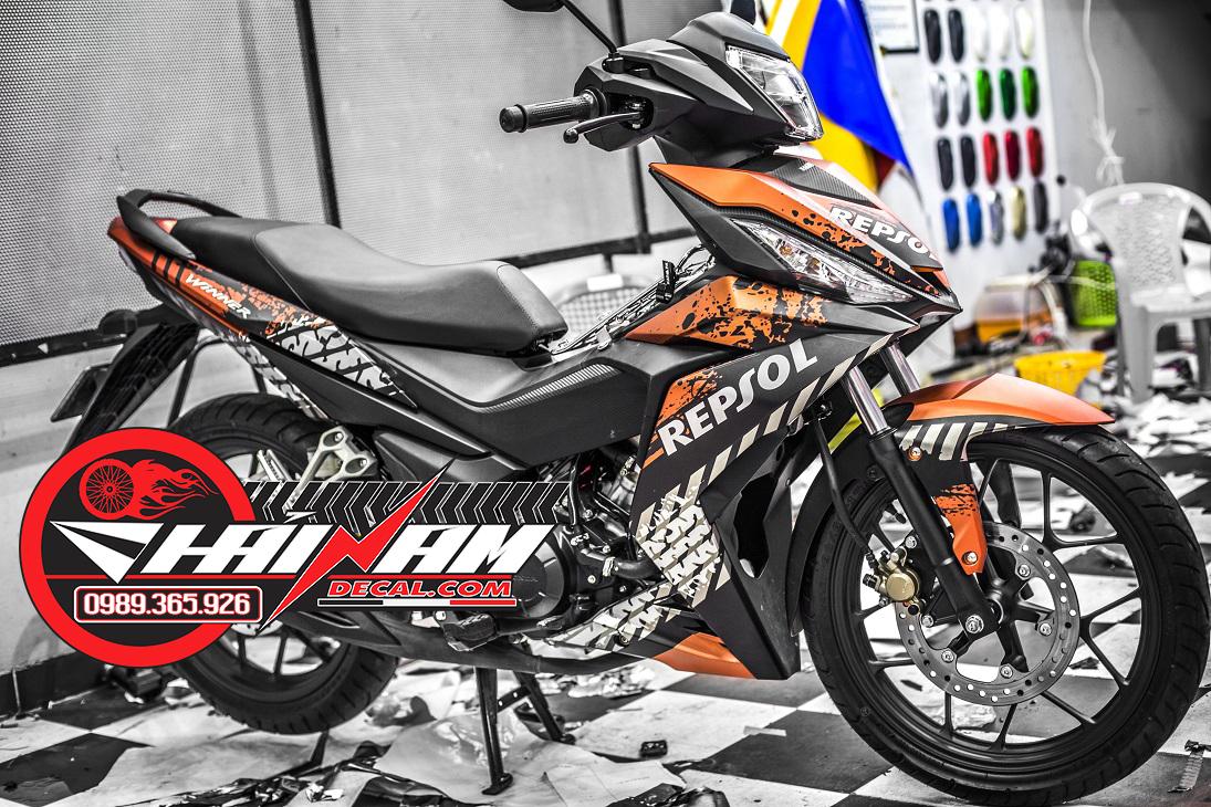 Tem Trùm Winner Repsol Cam Đen