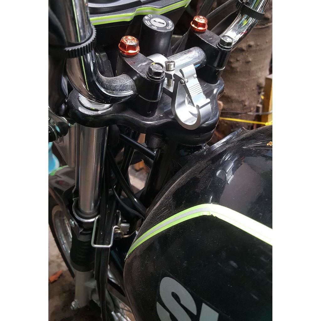[HCM]MÓC TREO PCX NHÔM MÀU