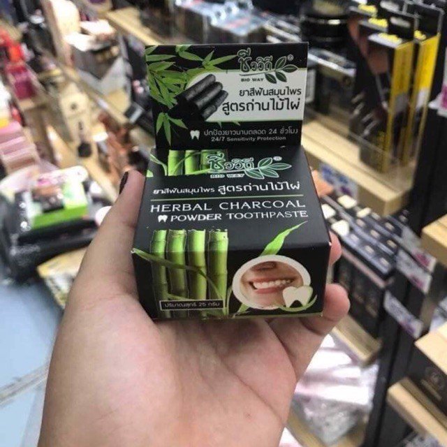 [HCM]Kem đánh răng Than tre trắng răng 25g