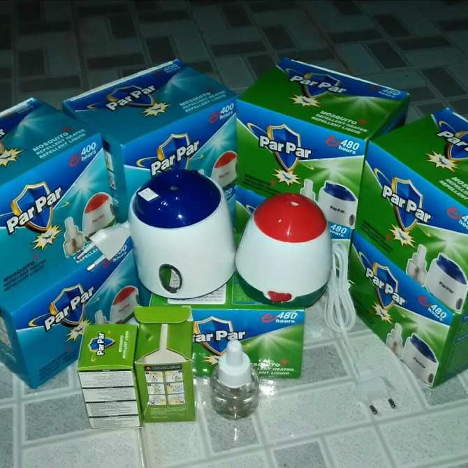 máy đuổi muỗi xông tinh dầu parpar (tặng 1lọ tinh dầu parpar)