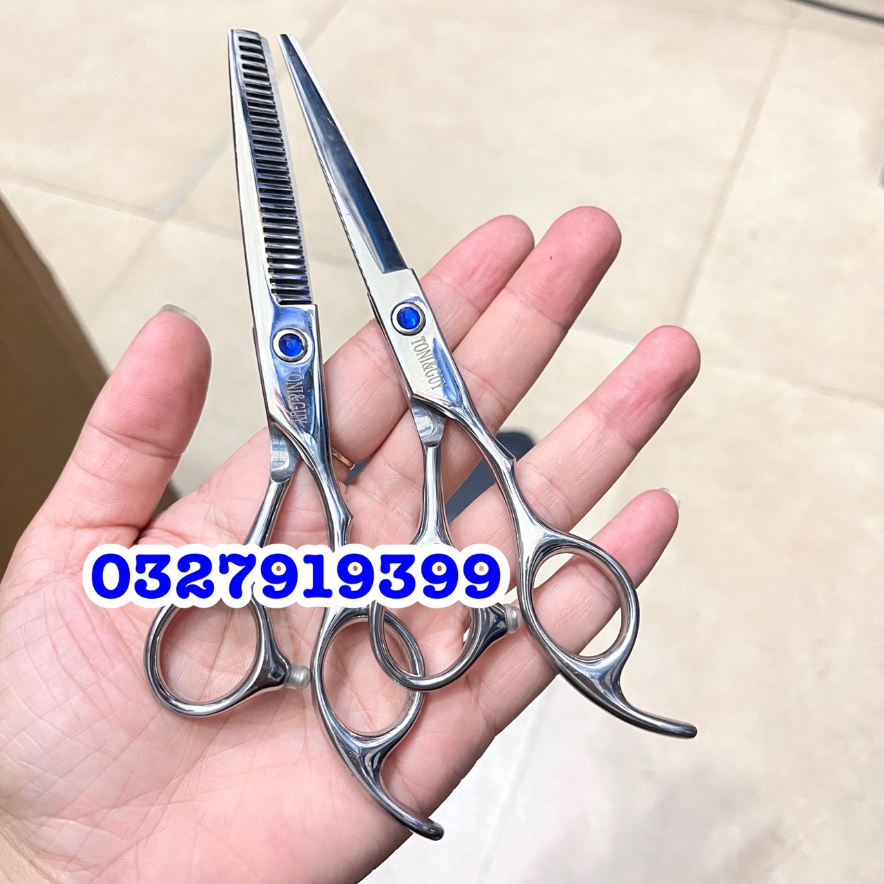 Tony&Guy Kéo cắt tóc cao cấp Tony 6.0 - Kéo học viên 6 inches thép nhật S440C độ cứng trên 62HRC màu trắng kèm bao da