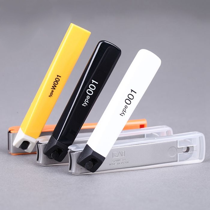 Bấm Móng Tay Kai KE0108 Cỡ Trung ( 37411- Type 001 Màu Trắng )
