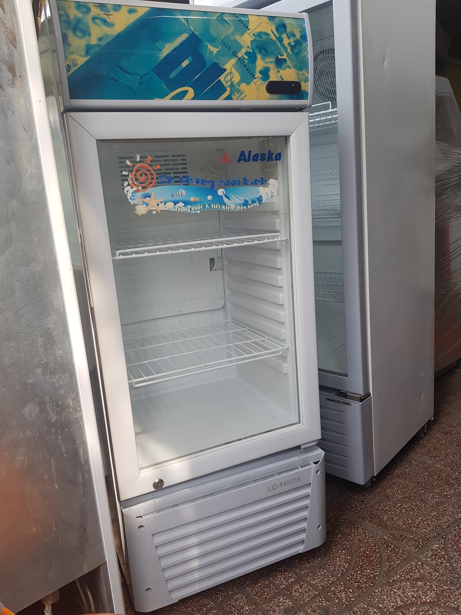 Tủ mát hiệu alaska dung tích 200 lít mới 90%