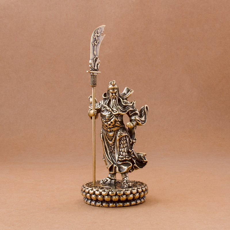 Tượng Phong Thủy Kiểu Dáng Quan Công Chống Đao Trung Thành - Trung Nghĩa