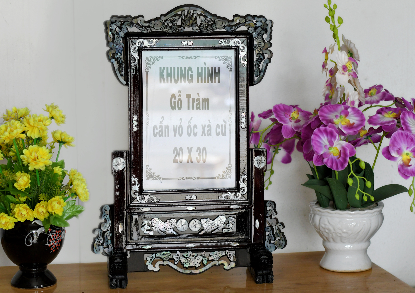 khung gỗ Tràm, cẩn ốc xà cừ 20 x 30