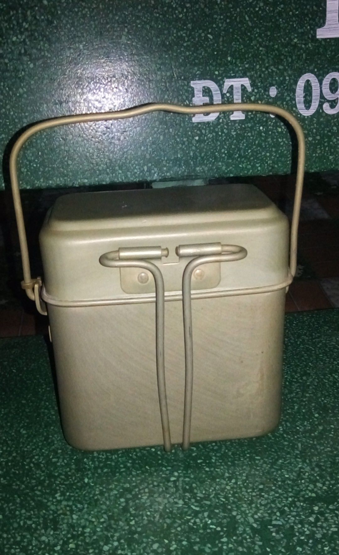 Cà mèn (Ang-go) đựng cơm