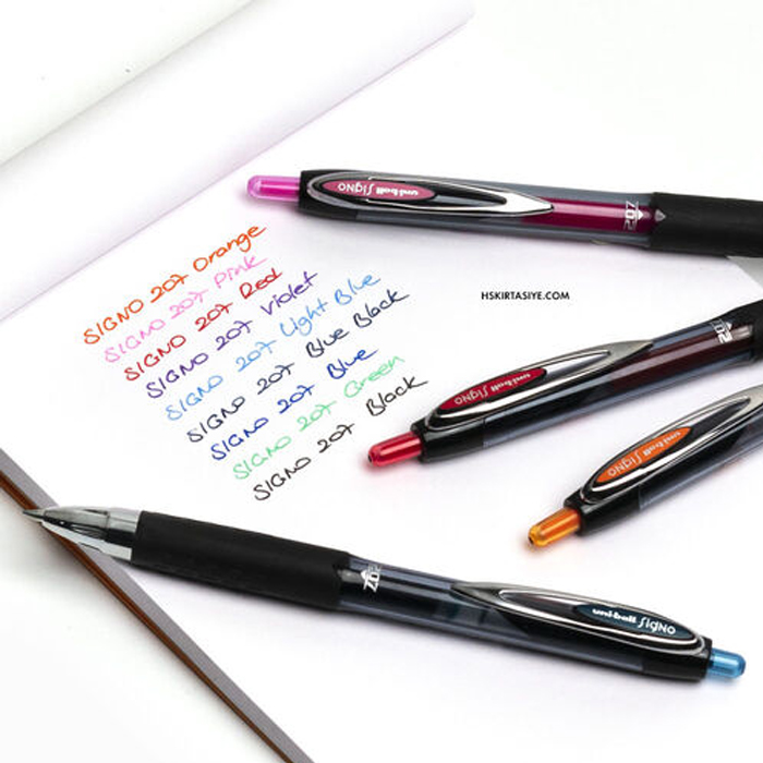 UMN-207 (0.5/0.7mm) UNI-BALL Signo Micro Gel pen