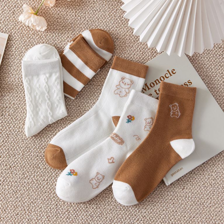 Set 5 Đôi Tất Vớ Nữ Cao Cổ Gấu Teddy