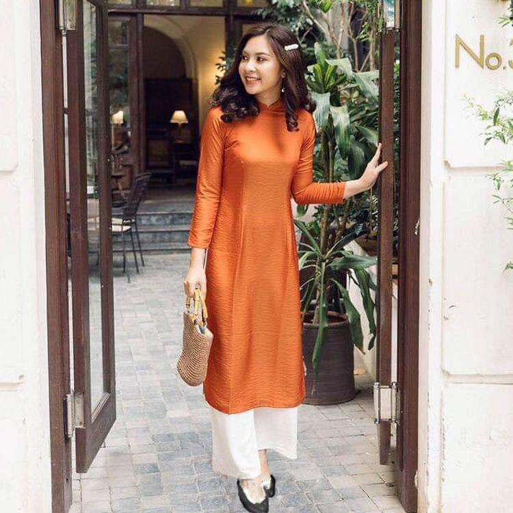 Áo dài cách tân lụa tô châu cao cấp - mian.vn