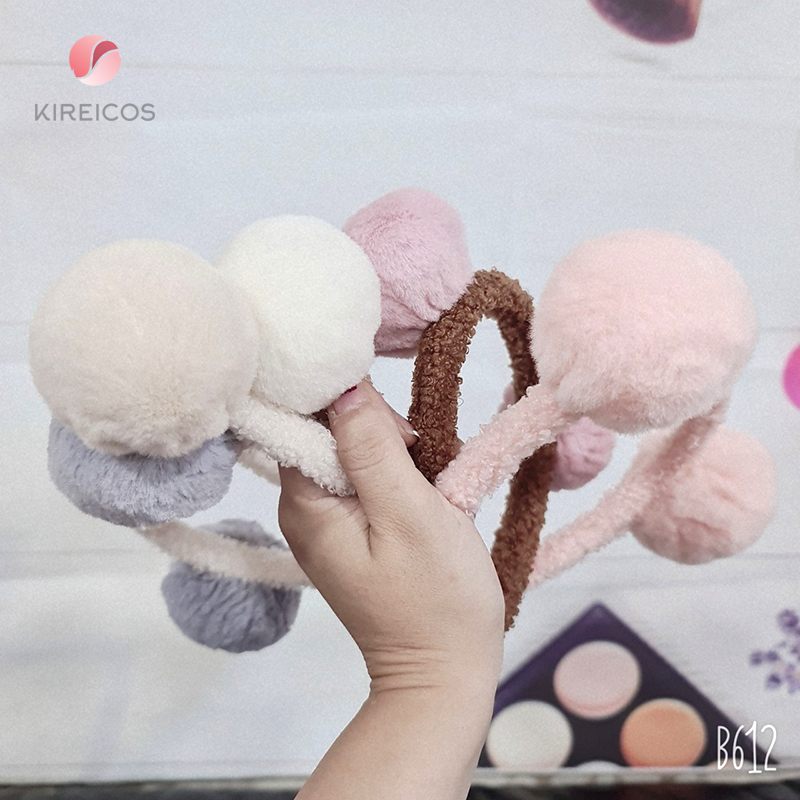[HCM]Cài Tóc Pom Pom Lông Xù Siêu Cute - kireicos