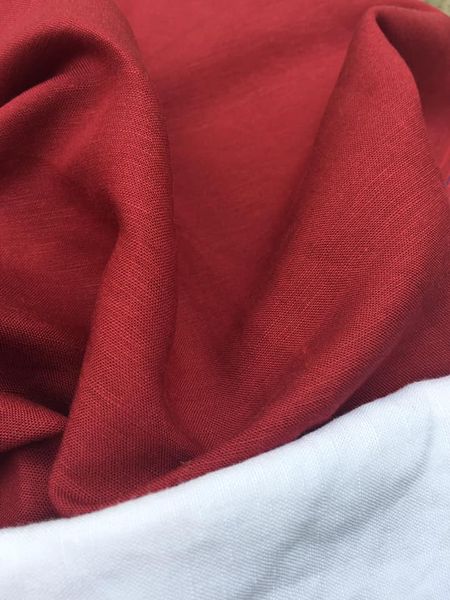 Vải Linen ướt màu đỏ đô, tông trầm!