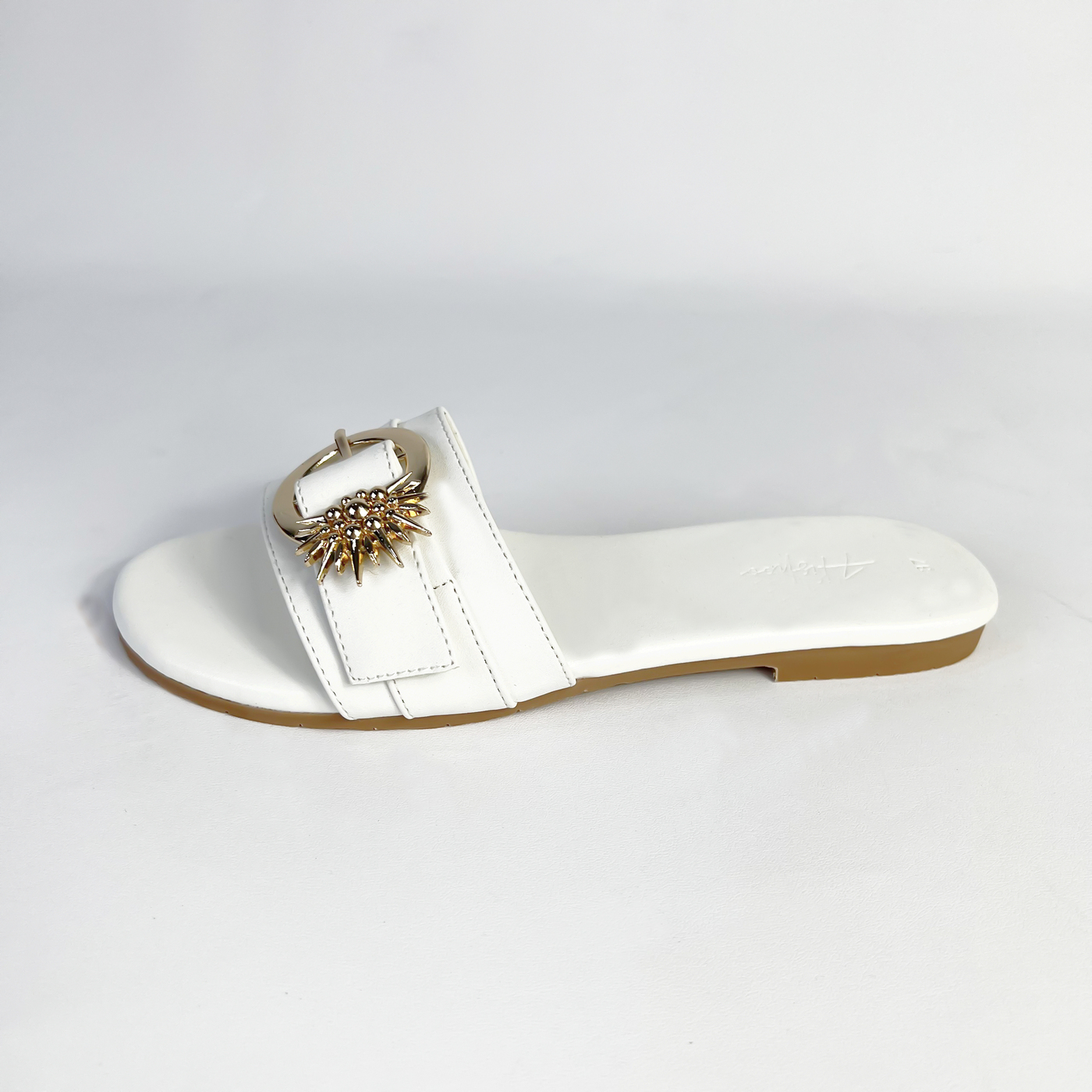 Dép lê nữ dáng sandal đi biển quai ngang đế bệt bảng to đính trang trí màu
