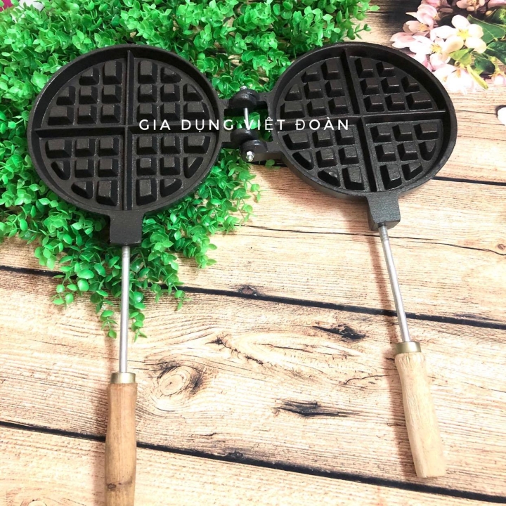 Khuôn Bánh Kẹp Tàn Ong Chống Dính. Khuôn dày bắt giữ nhiệt tốt. Dụng cụ làm bánh nướng TRUYỀN THỐNG. Bề mặt vỉ nướng và cán cầm chắc chắn