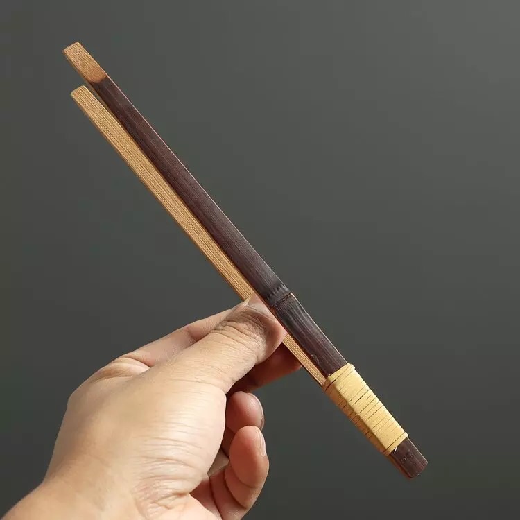 Nhíp tre gấp chén trà- hàng thủ công mỹ nghệ- siêu đẹp.