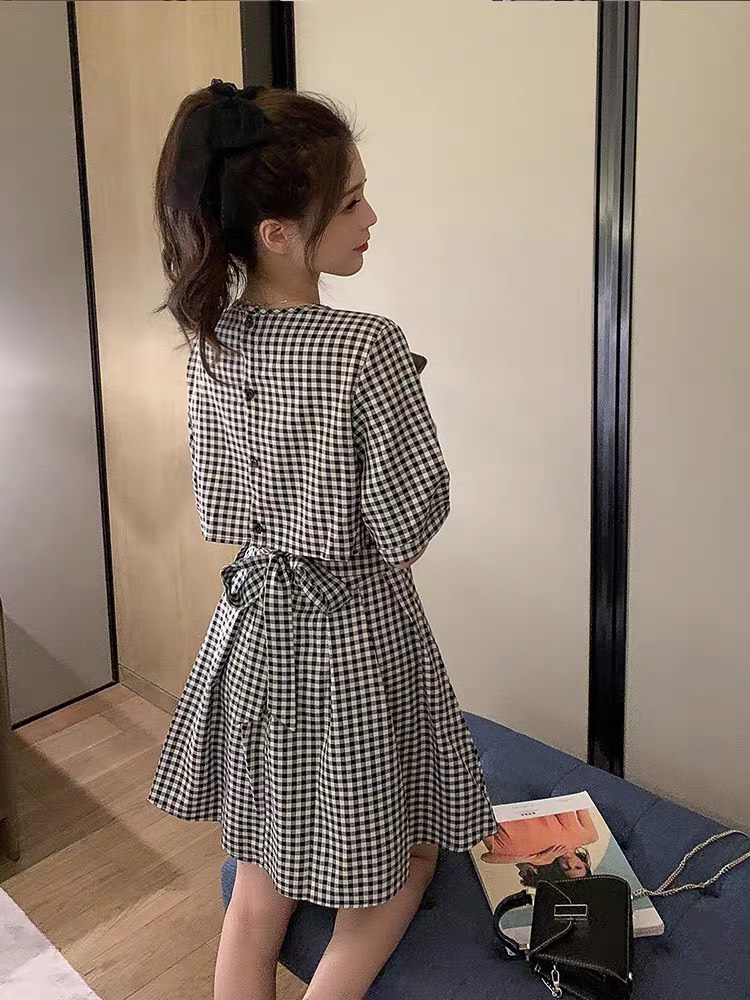ĐẦM CARO NỮ PHỐI NÚT LƯNG SIÊU SANG CHẢNH